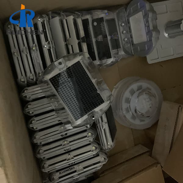 <h3>high quality road stud light for sale in Korea- RUICHEN Road </h3>
